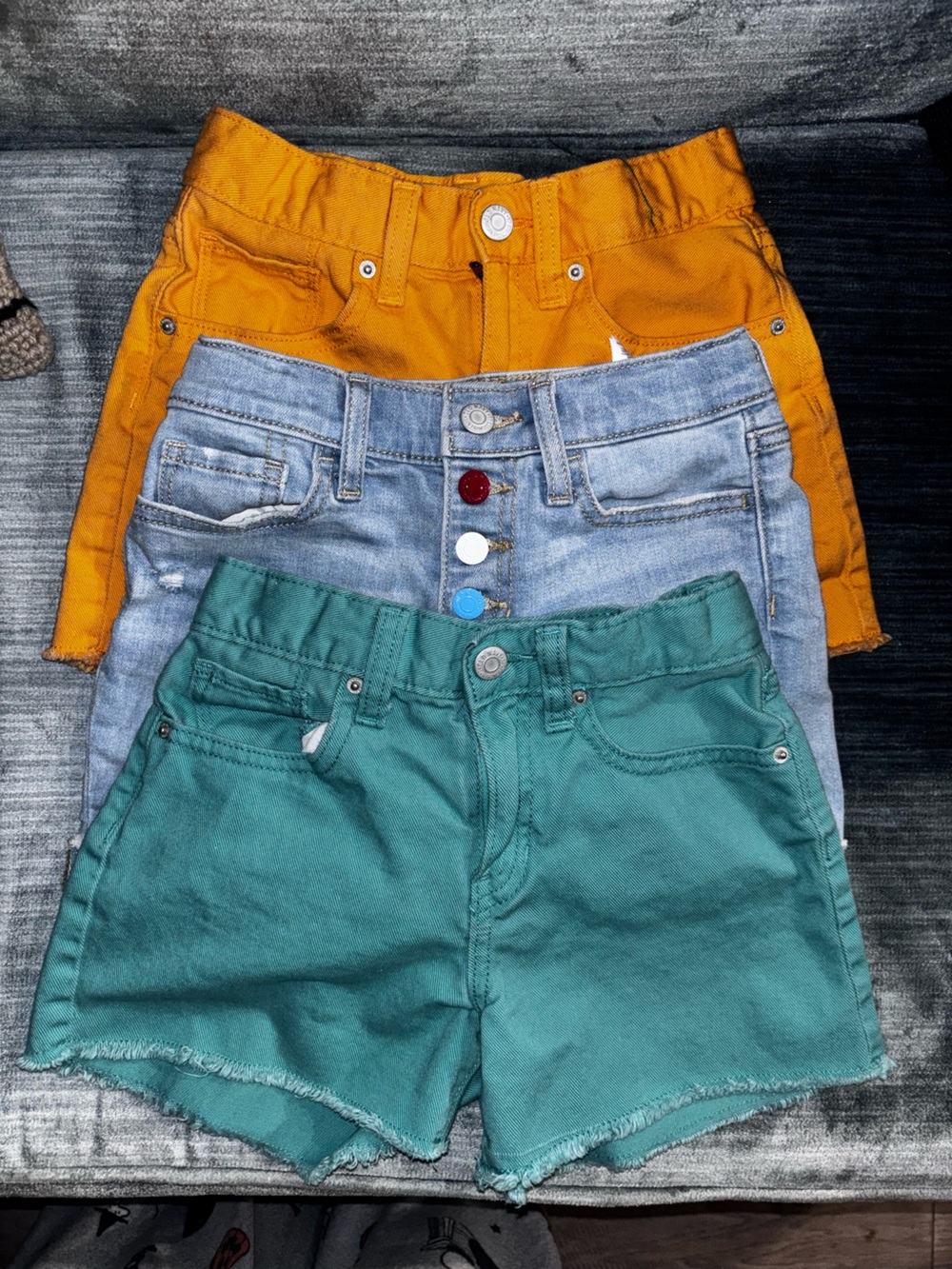 Kids high rise shorts - Size 8